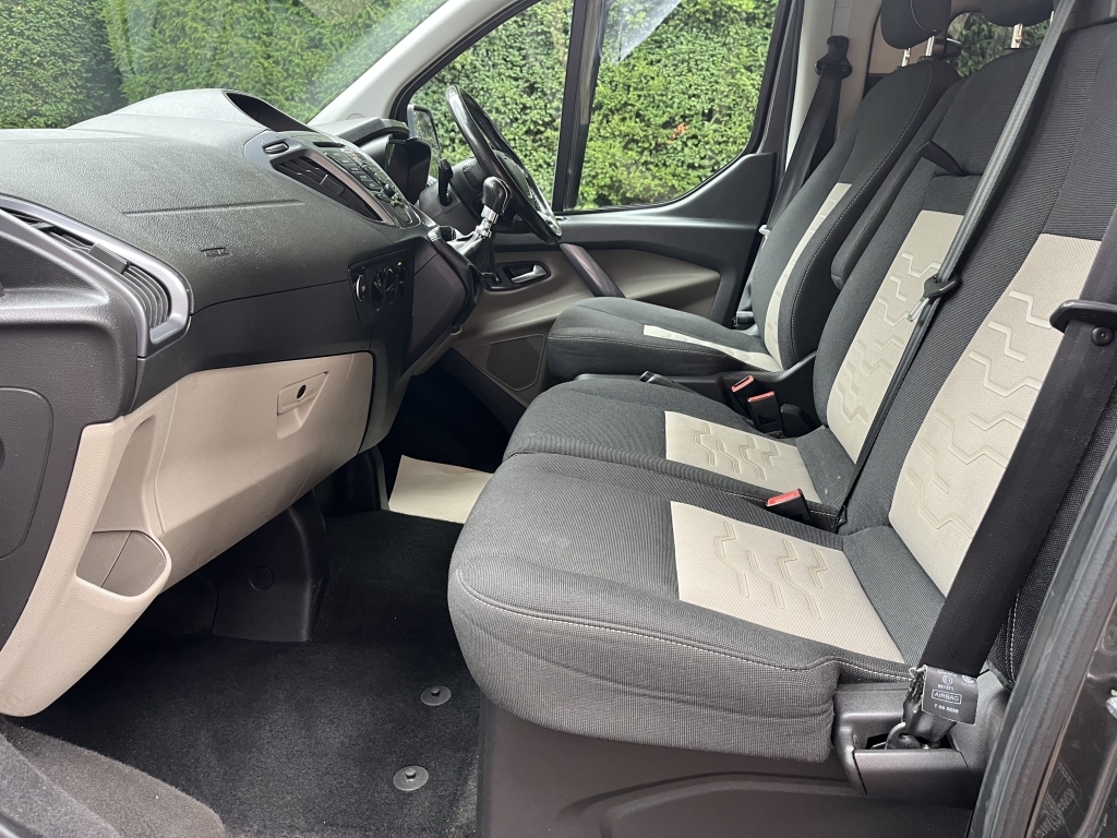 Ford Tourneo Custom Custom 2.0 310 Titanium Tdci 129 Bhp 5 Seat W Blue #30