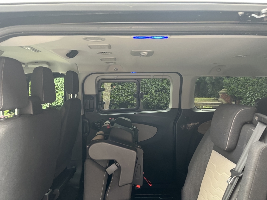 Ford Tourneo Custom Custom 2.0 310 Titanium Tdci 129 Bhp 5 Seat W Blue #36
