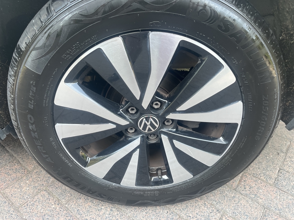 Volkswagen Taigo 1.5 Tsi 150 R-line Dsg Grey #10