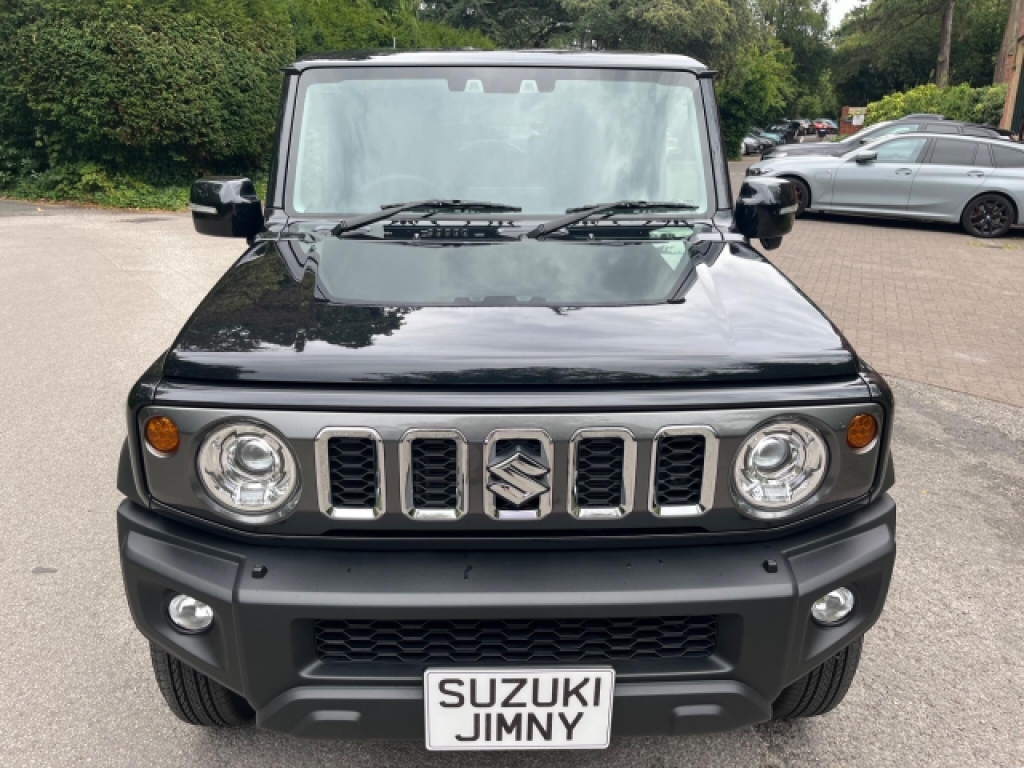 Suzuki Jimny Estate Black #6