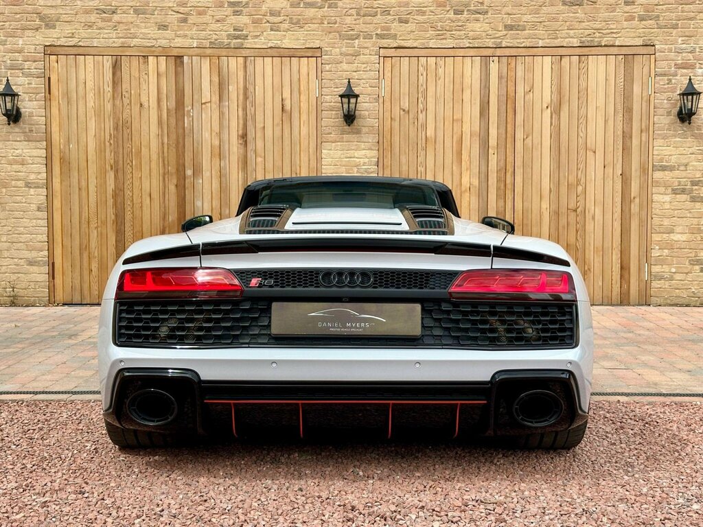 Audi R8 5.2 Fsi V10 Performance Edition Spyder S Tronic Qu  #5