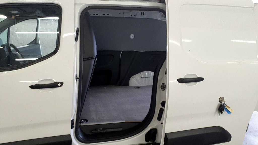 Citroen Berlingo 1.5 Berlingo 650 Enterprise Blue Hdi White #7
