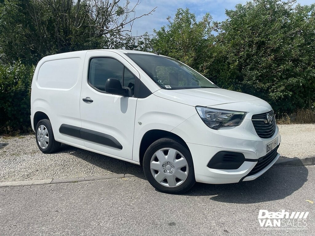Vauxhall Combo Turbo D 2300 Sportive White