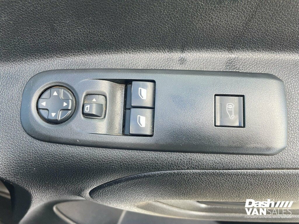 Peugeot Partner 1000 1.5 Bluehdi 100 Professional Van White #14