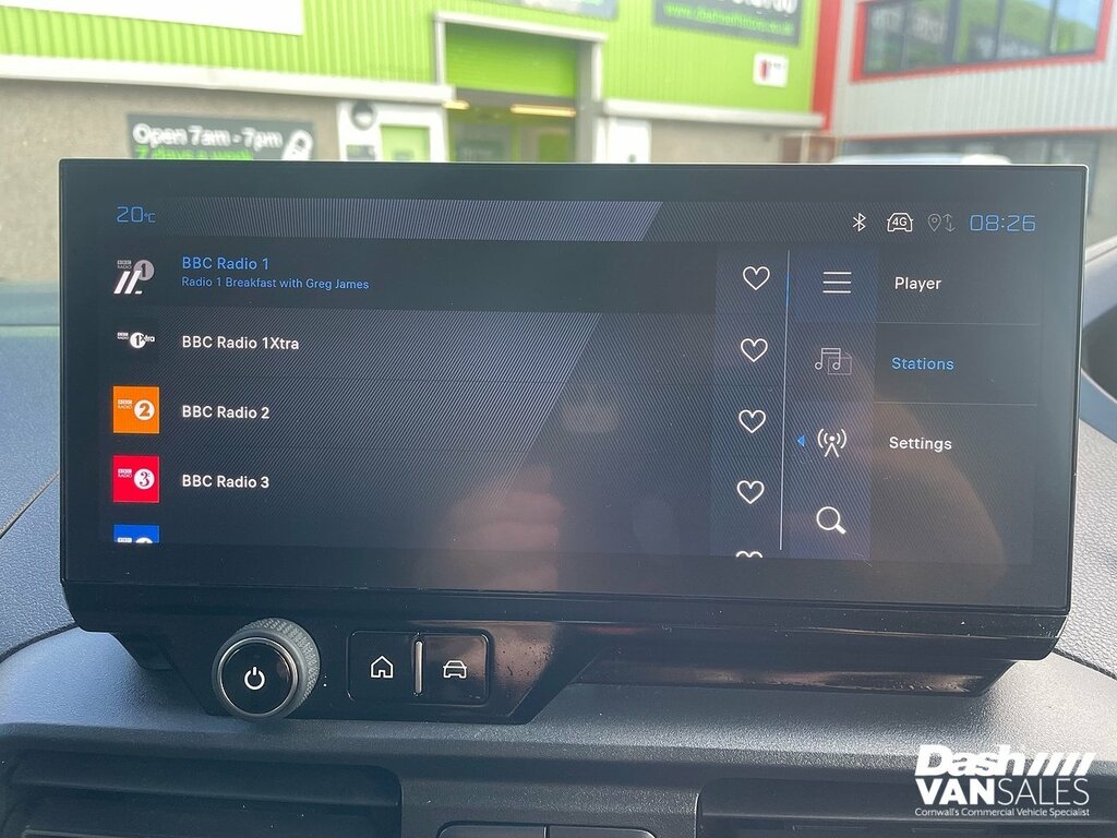Peugeot Partner 1000 1.5 Bluehdi 100 Professional Van White #25