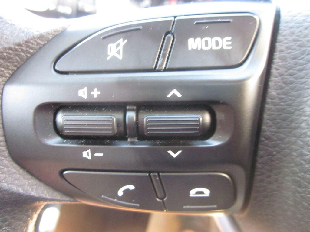 Kia RIO 1.0 T Gdi Mhev Gt Line S Hatchback Hybr Black #24