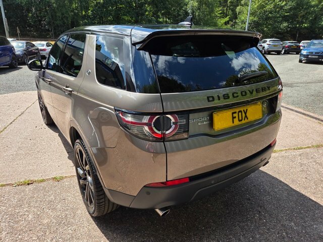 Land Rover Discovery Sport 2016 2.0 Td4 Hse Black Suv 4Wd Eur Brown #5