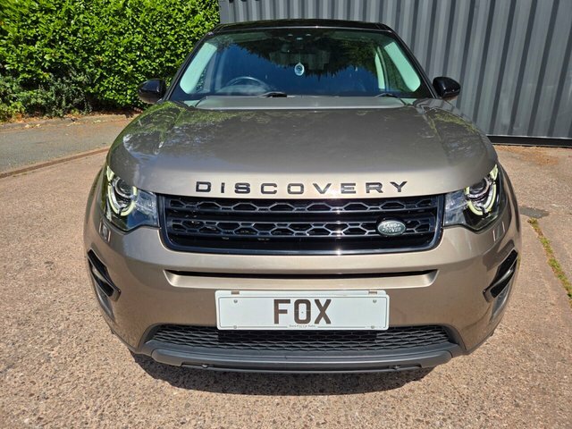 Land Rover Discovery Sport 2016 2.0 Td4 Hse Black Suv 4Wd Eur Brown #3