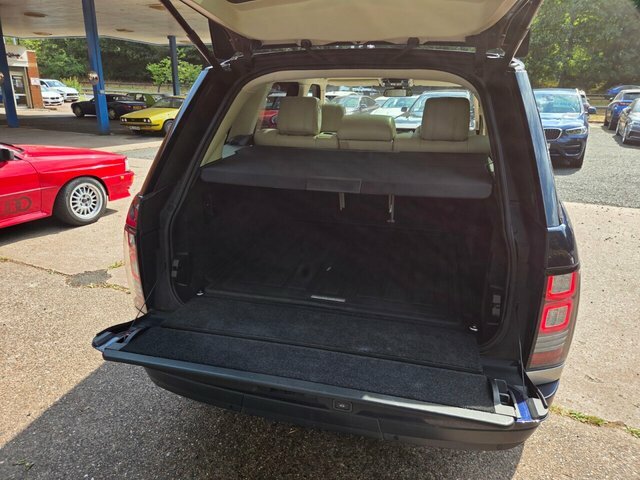 Land Rover Range Rover 4.4L Sdv8 339 Bhp Gold #15
