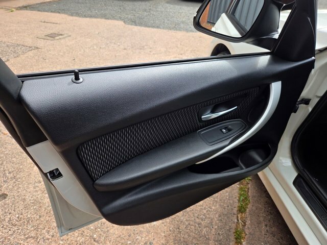 BMW 3 Series 2.0 320D M Sport Touring 181 Bhp Blue #15