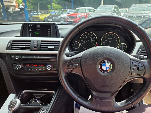 BMW 3 Series 2.0 320D M Sport Touring 181 Bhp Blue #25