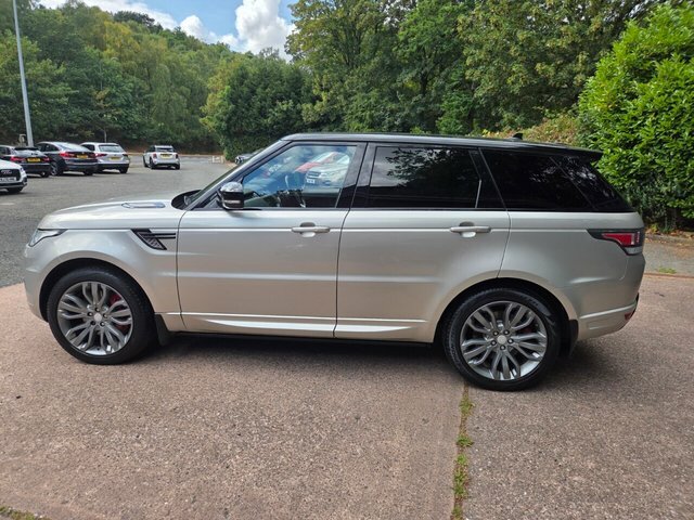 Land Rover Range Rover Sport Sd V6 Hse Grey #2