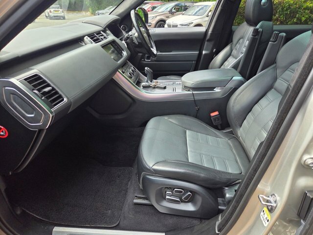 Land Rover Range Rover Sport Sd V6 Hse Grey #17