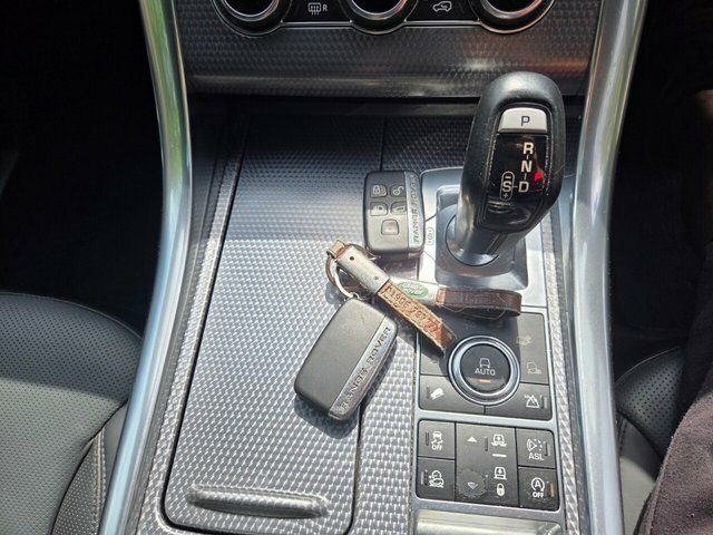 Land Rover Range Rover Sport Sd V6 Hse Grey #32