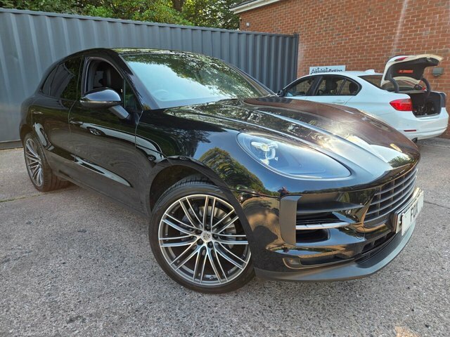 Porsche Macan 2019 2.0T Suv Pdk 4Wd Euro 6 Ss 245 Black