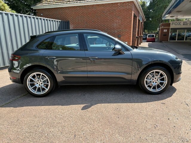 Porsche Macan 2017 3.0 V6 S Suv Pdk 4Wd Euro 6 Ss Grey #3