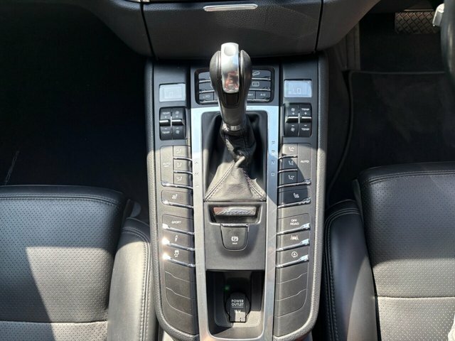 Porsche Macan 3.0T V6 Gts Suv Pdk 4Wd Euro 6 Ss 3 Grey #23
