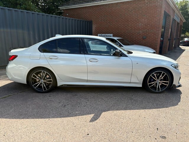 BMW 3 Series 2019 2.0 320D M Sport Saloon Euro White #2