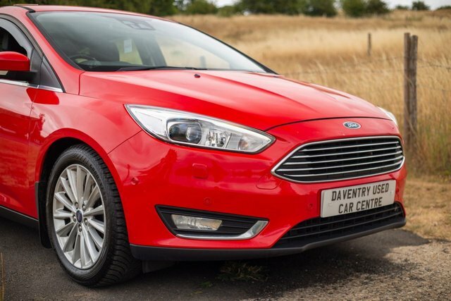 Ford Focus 2014 1.5T Ecoboost Titanium X Hatchback Red #6