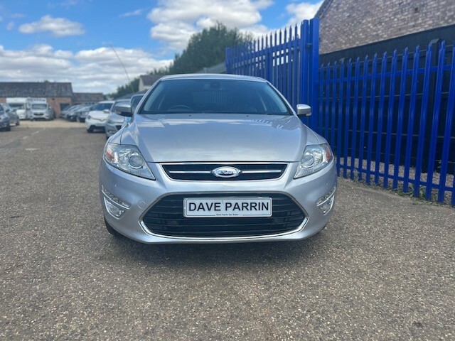 Ford Mondeo 2.0 Tdci Titanium X Silver #2