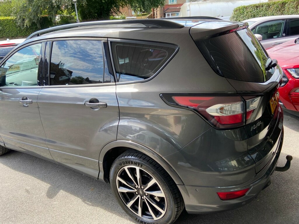 Ford Kuga 1.5 T Ecoboost St-line Grey #4
