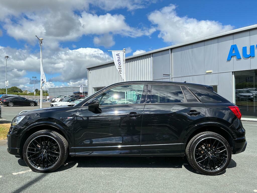 Audi Q2 1.5 Tfsi Cod 35 Black Edition S Tronic Euro 6 Ss SH69OSP Black #3