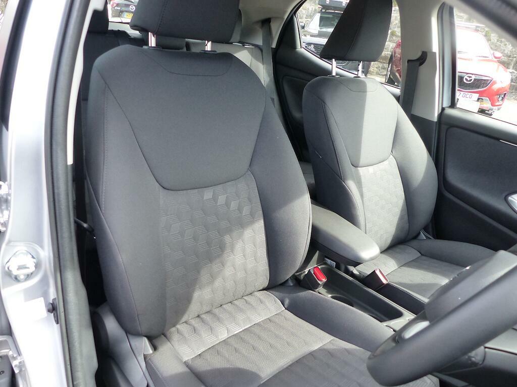 Mazda 2 1.5H Exclusive-line Cvt Euro 6 Ss Silver #5