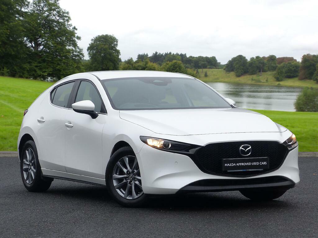 Mazda 3 2.5 E-skyactiv-g Mhev Centre-line Euro 6 Ss White
