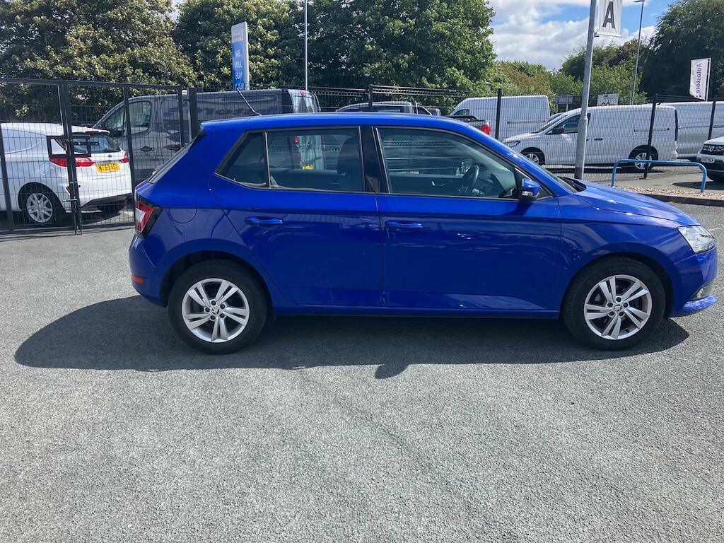 Skoda Fabia Se Blue #5