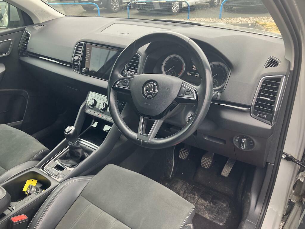 Skoda Karoq Se L Grey #2