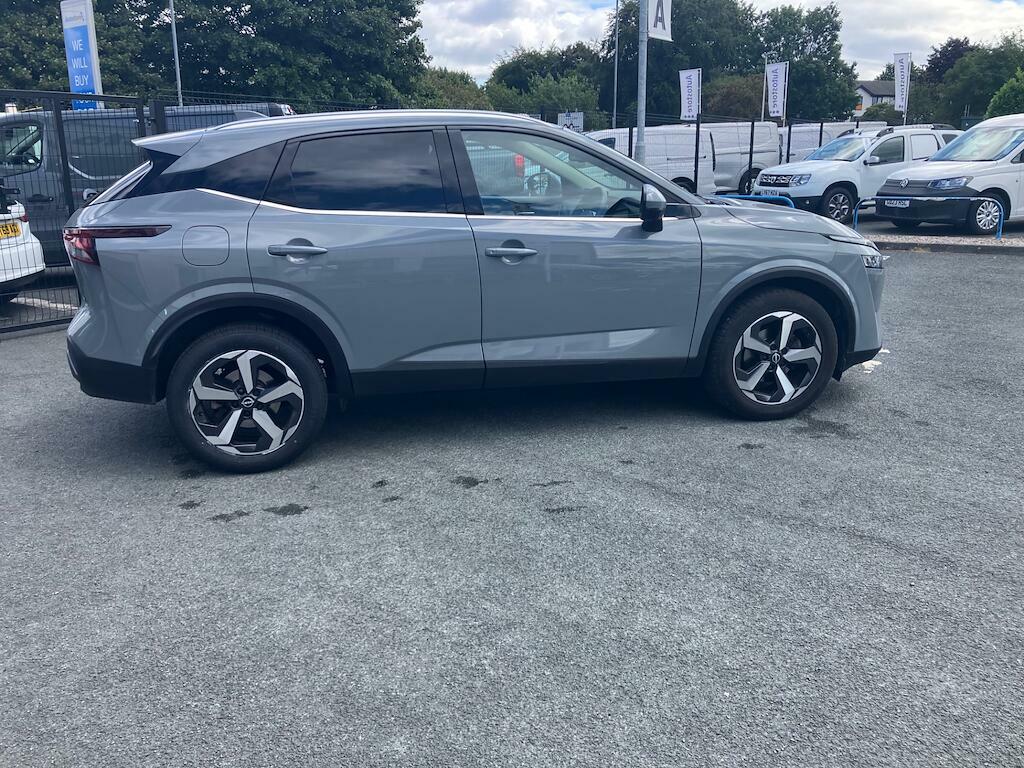 Nissan Qashqai Hatchback 1.5 E-power Tekna Grey #5
