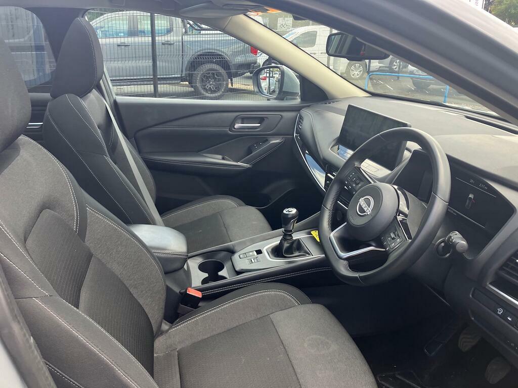 Nissan Qashqai Hatchback 1.5 E-power Tekna Grey #2