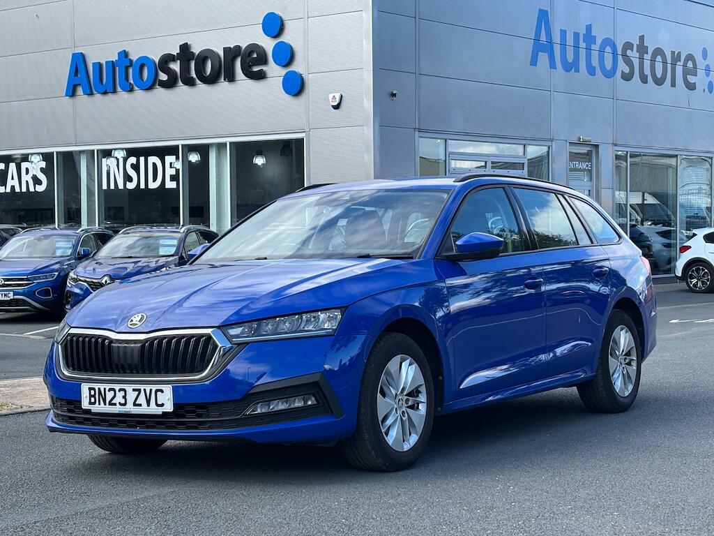 Skoda Octavia Se Technology Blue