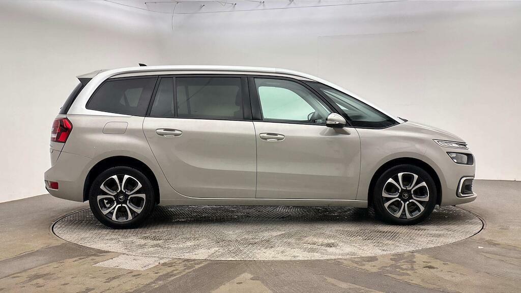 Citroen Grand C4 SpaceTourer Feel Plus Beige #2