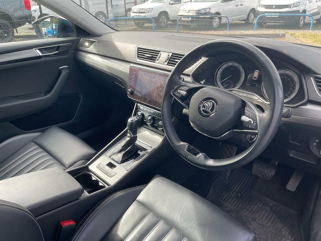 Skoda Superb Se L Blue #5