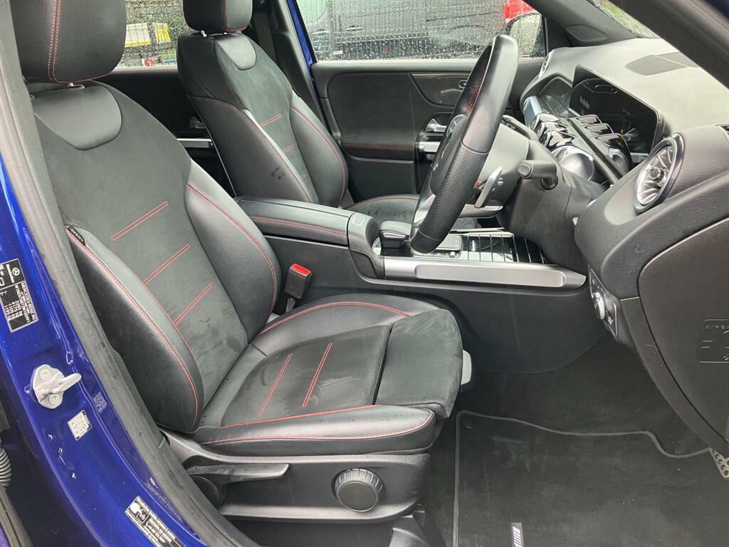 Mercedes-Benz GLB Class Amg Line Blue #2
