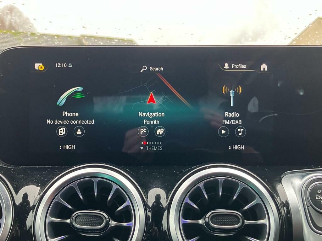 Mercedes-Benz GLB Class Mercedes-benz Glb 200 Amg Line Premium A Grey #41