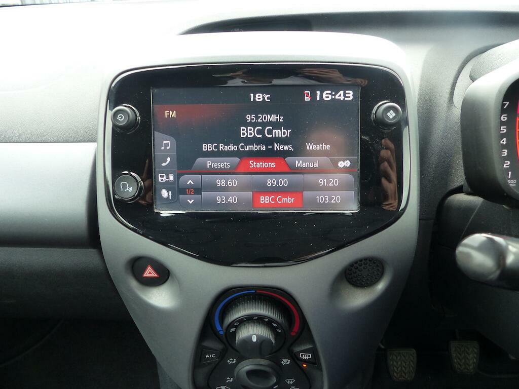 Toyota Aygo X X-trend Tss Red #13
