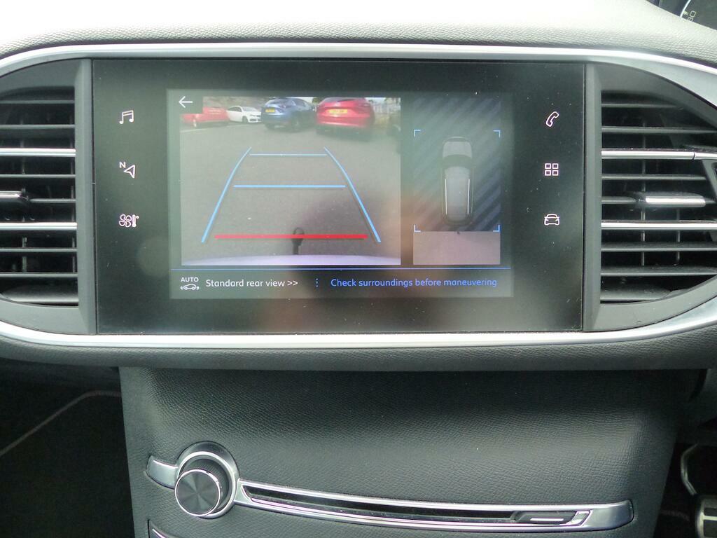 Peugeot 308 SW Sw Tech Edition 1.2 Puretech 130 Eat8 Grey #16