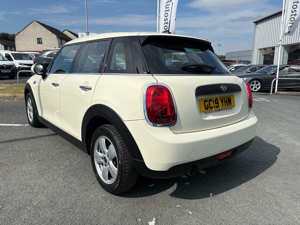Mini Hatch 1.5 One Classic Euro 6 Ss GC19YHM White #4