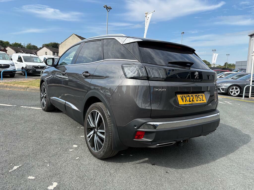 Peugeot 3008 1.6 Hybrid 225 Gt Premium E-eat8 Red #2