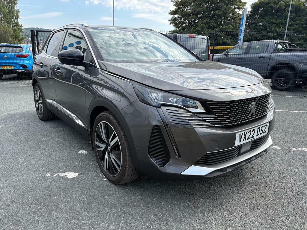 Peugeot 3008 1.6 Hybrid 225 Gt Premium E-eat8 Red #4