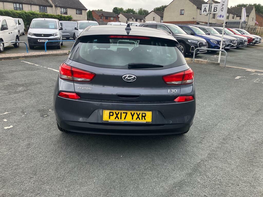 Hyundai I30 1.0 T-gdi Blue Drive Se Euro 6 Ss Grey #3