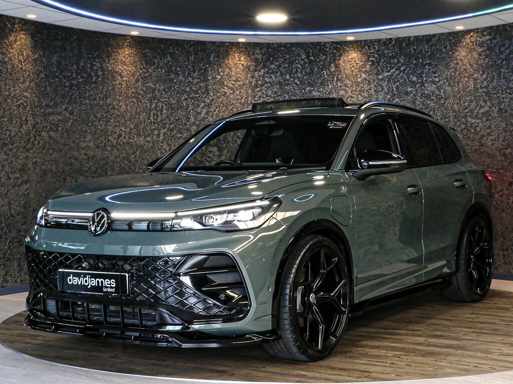 Volkswagen Tiguan Tsi Ehybrid R-line KR25PGK Green #2