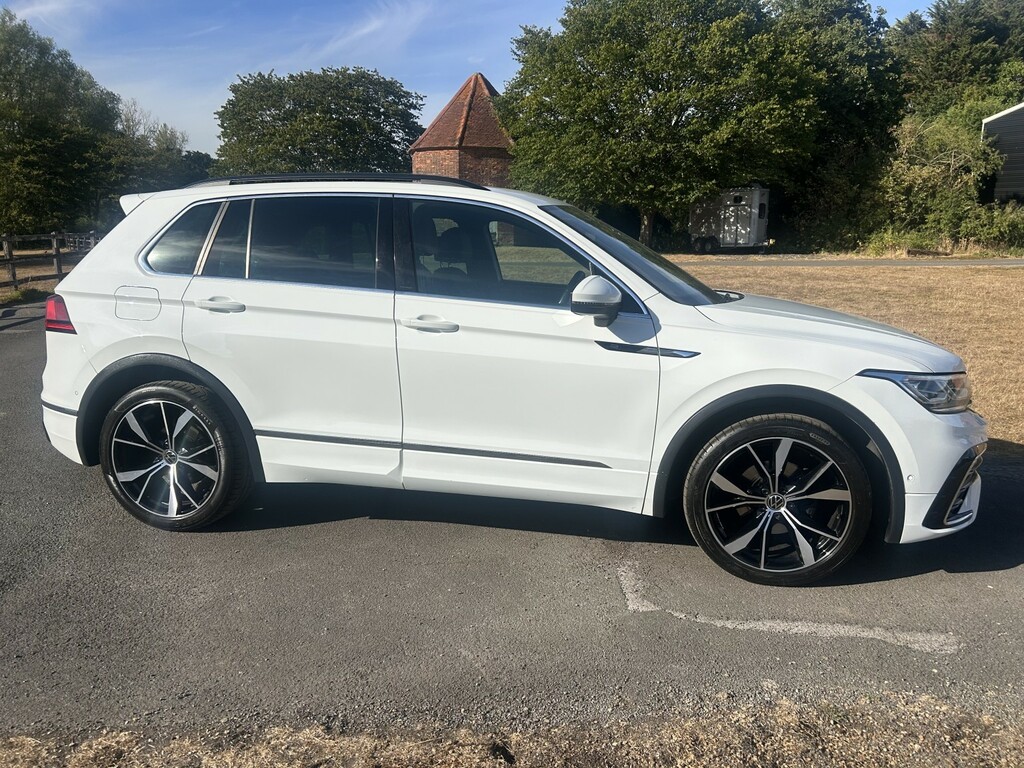 Volkswagen Tiguan 1.5 Tsi R-line White #4