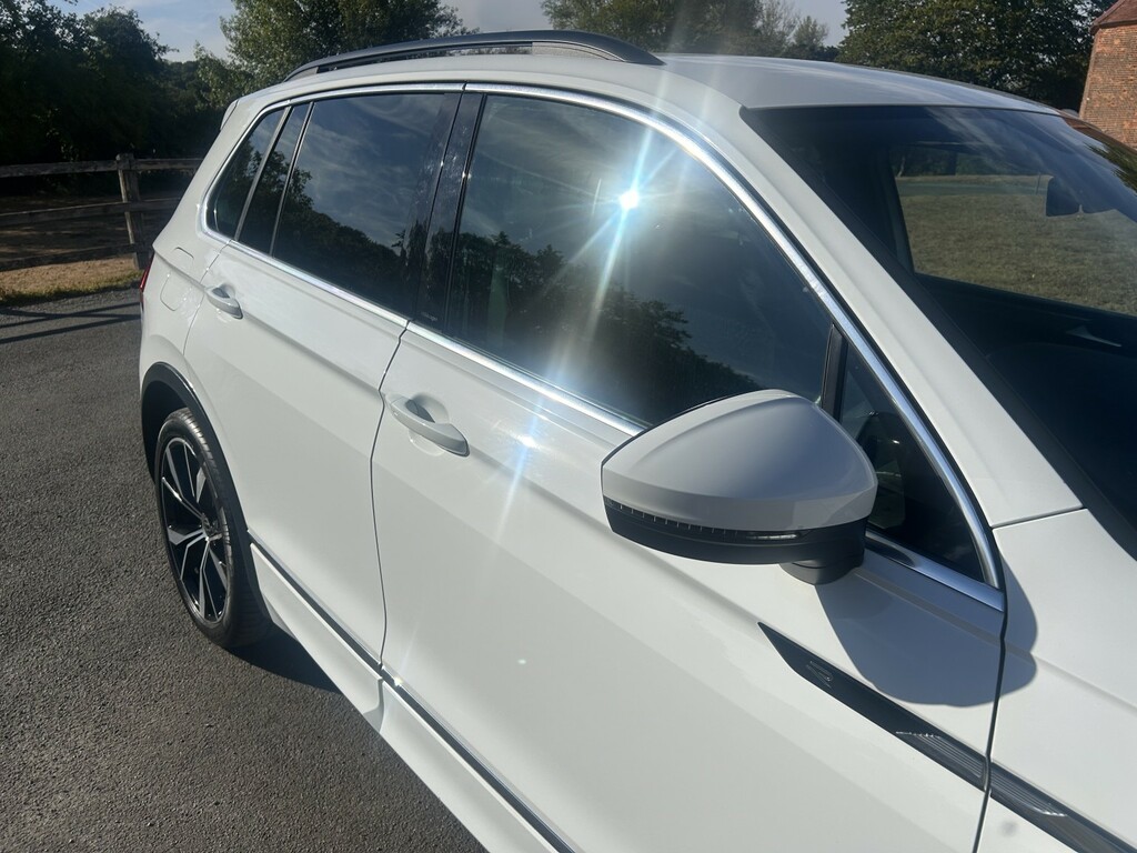 Volkswagen Tiguan 1.5 Tsi R-line White #2