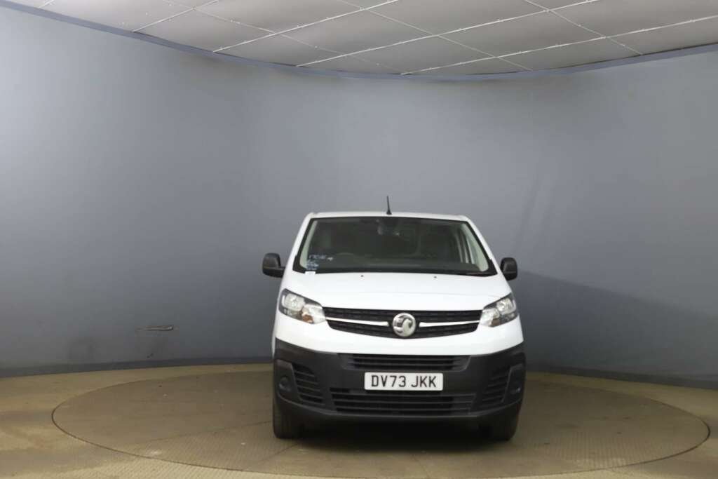 Vauxhall Vivaro 2.0 Vivaro F3100 Prime White