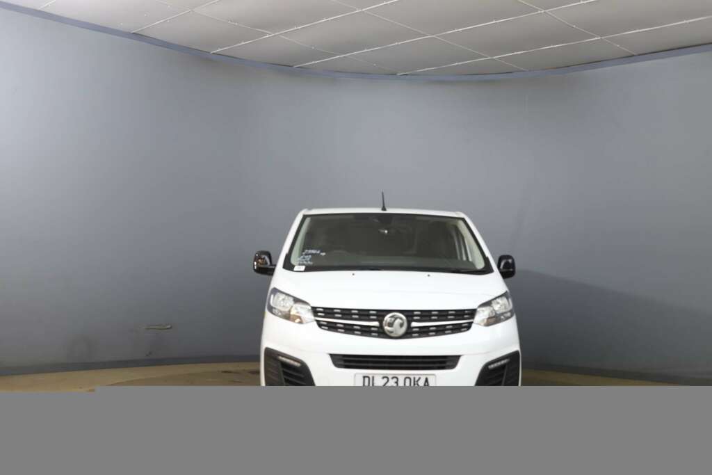 Vauxhall Vivaro 1.5 Vivaro F2900 Professional Ss White