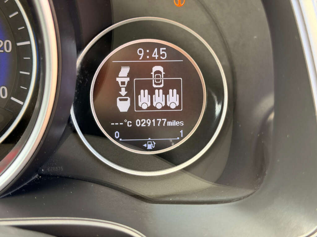 Honda Jazz 1.3 Ima Hs Hybrid Cvt White #20