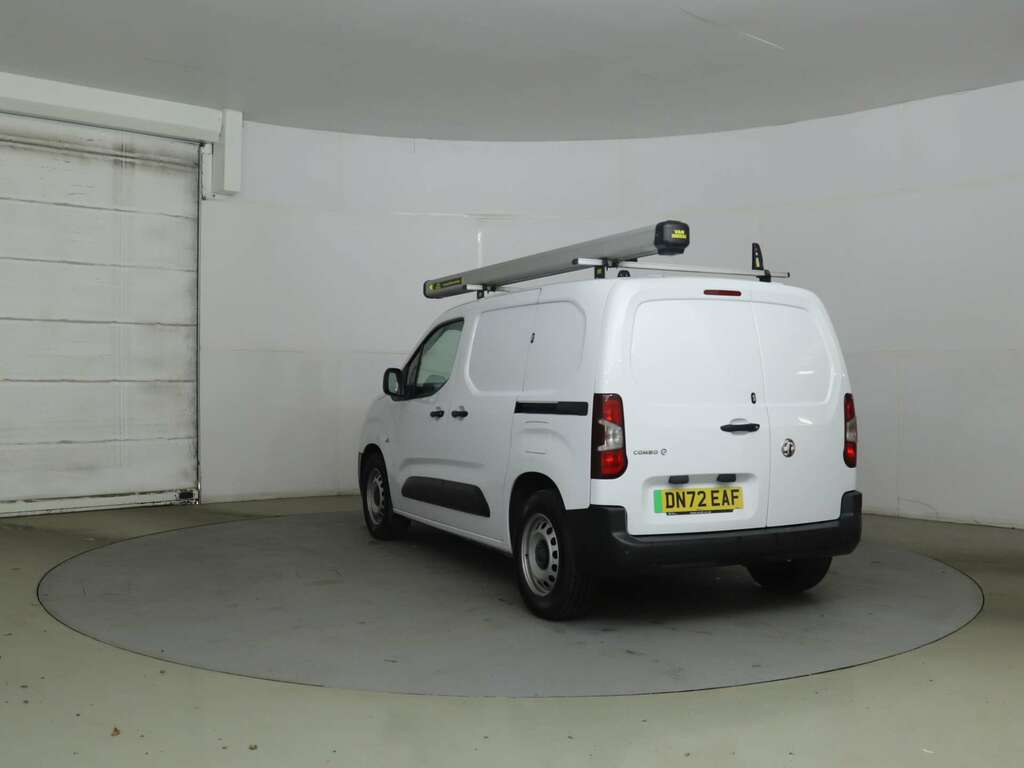 Vauxhall Combo Combo-e 2300 Dynamic White #4